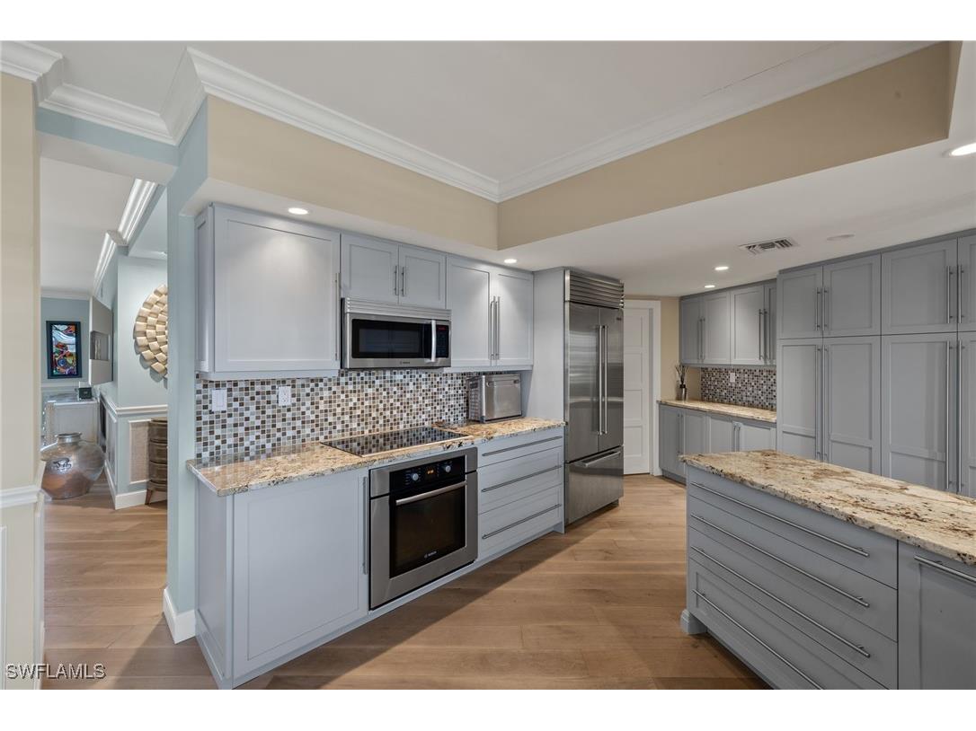 2901 Gulf Shore Boulevard N #701S Naples FL 34103 225083045 image11