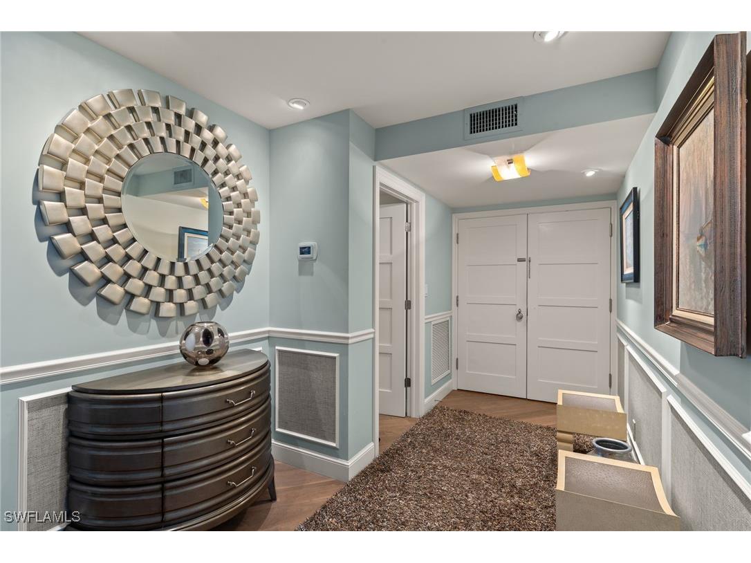 2901 Gulf Shore Boulevard N #701S Naples FL 34103 225083045 image2