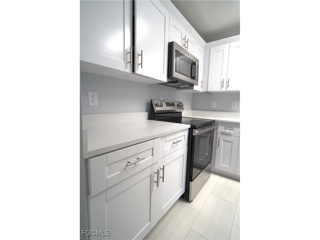 2901 Hightower Avenue S Lehigh Acres FL 33973 2025025659 image4