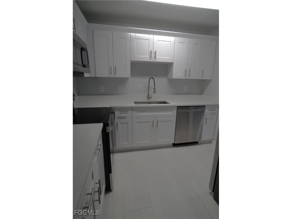 2901 Hightower Avenue S Lehigh Acres FL 33973 2025025659 image5