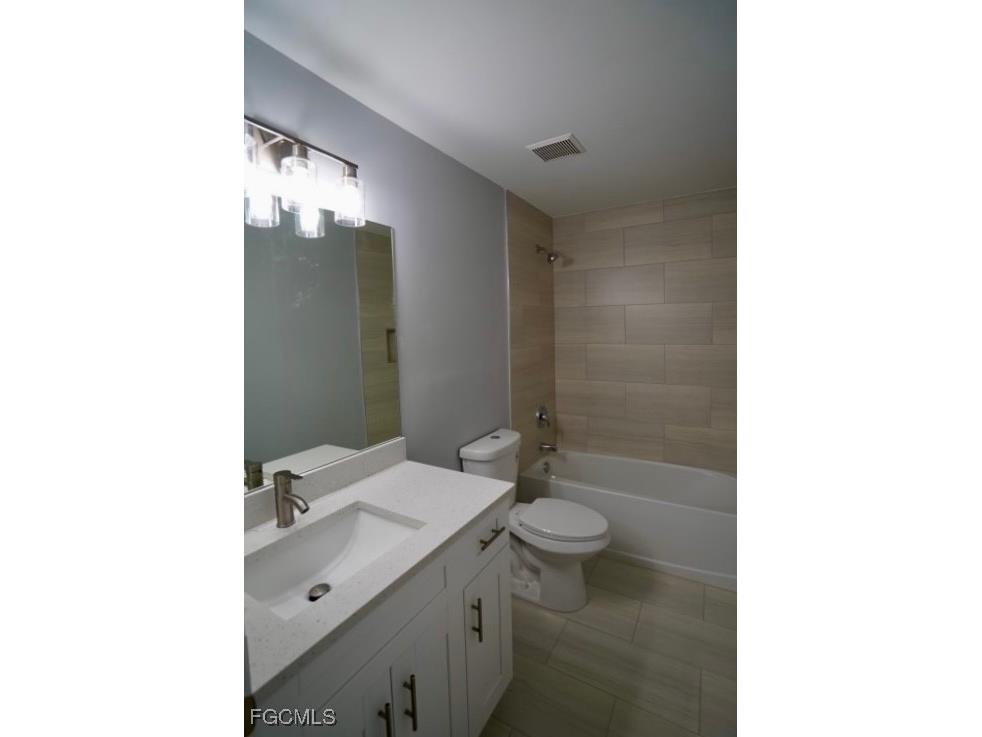 2901 Hightower Avenue S Lehigh Acres FL 33973 2025025659 image8