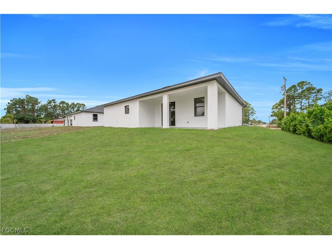 2901 Villa S Avenue Lehigh Acres FL 33976 2026004346 image25