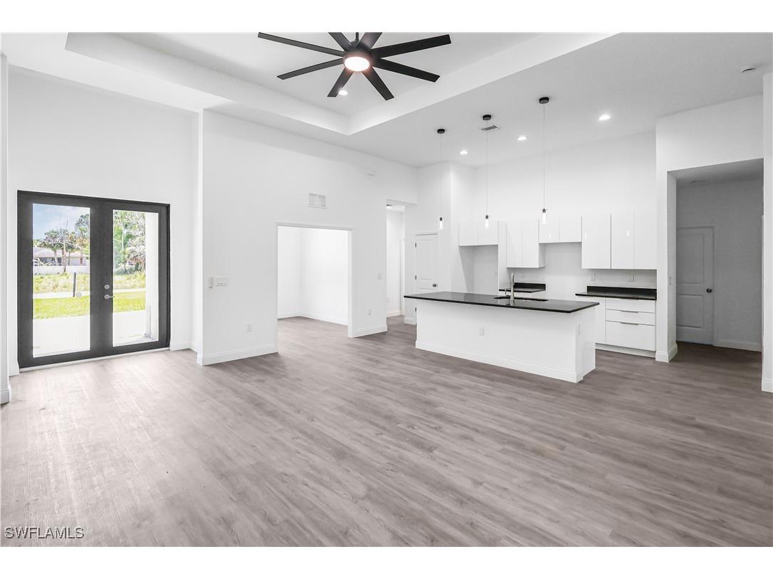 2902 11th Street W Lehigh Acres FL 33971 226000686 image1
