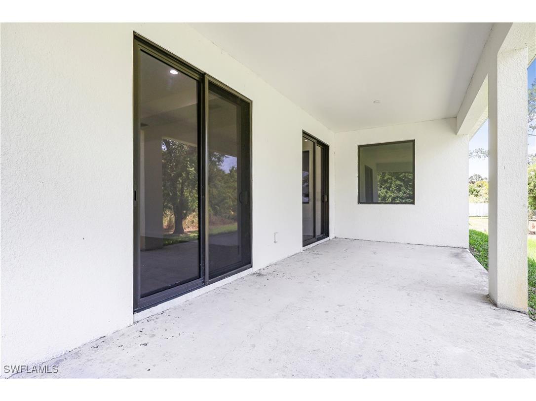 2902 11th Street W Lehigh Acres FL 33971 226000686 image11