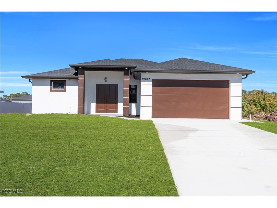 2902 4th Street SW Lehigh Acres FL 33976 2026004349 image1