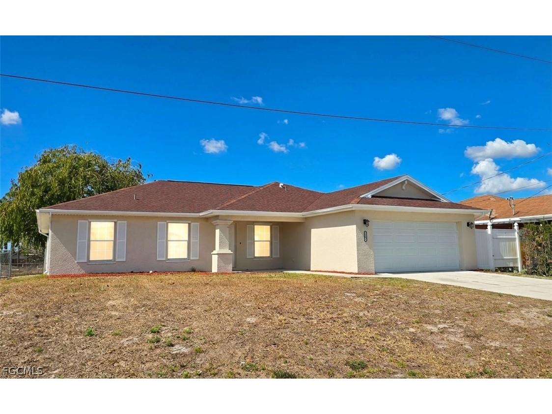 2902 Alan Avenue S Lehigh Acres FL 33976 2026009153 image1