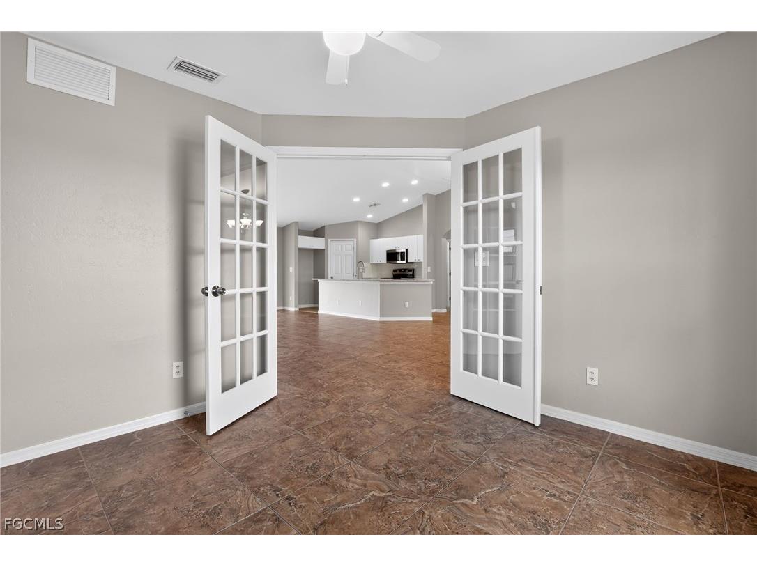 2902 Alan Avenue S Lehigh Acres FL 33976 2026009153 image27