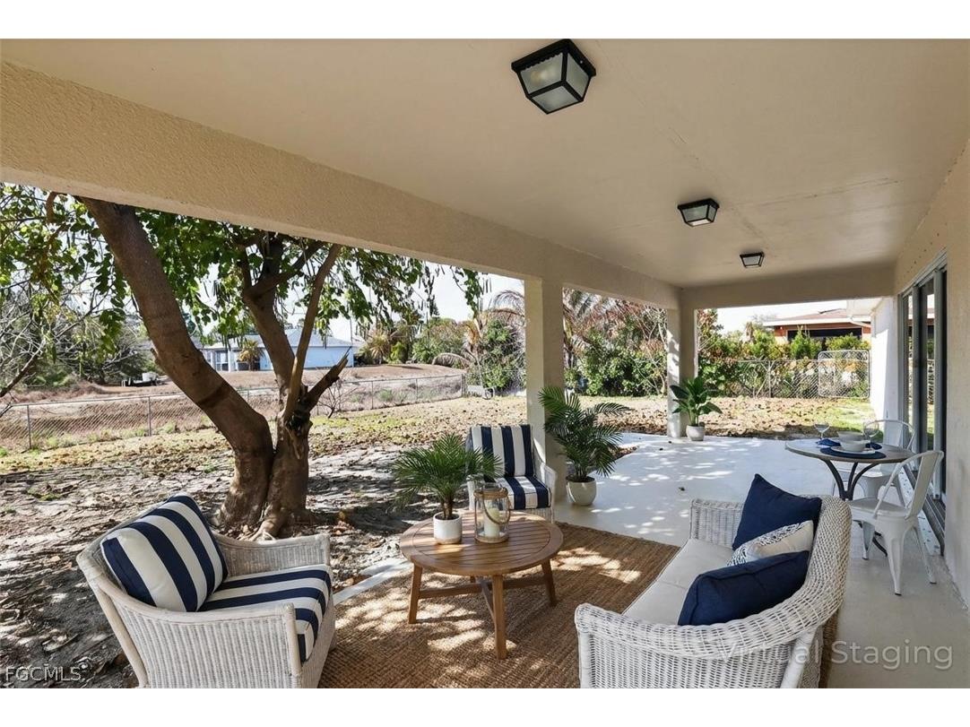 2902 Alan Avenue S Lehigh Acres FL 33976 2026009153 image3