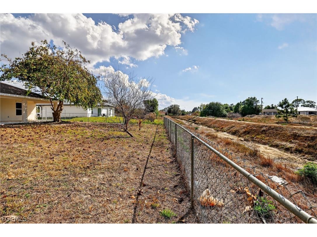 2902 Alan Avenue S Lehigh Acres FL 33976 2026009153 image44