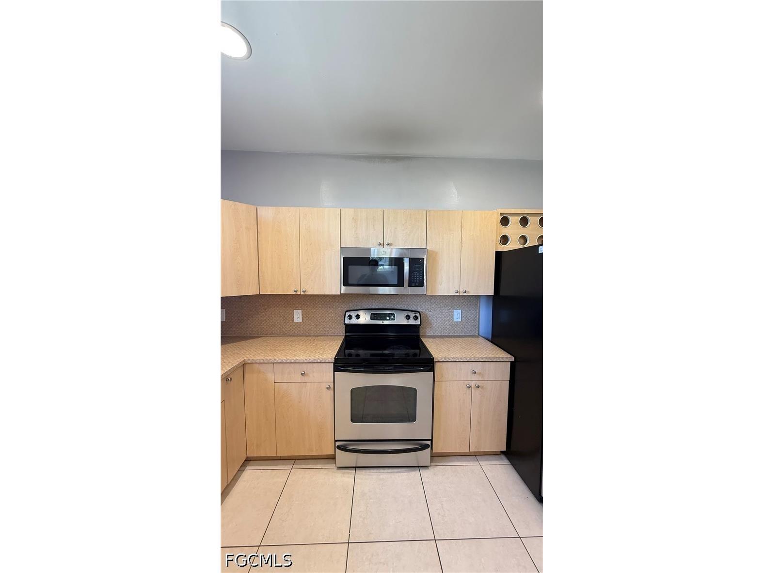 2902 Colin Avenue S Lehigh Acres FL 33976 2026019332 image35