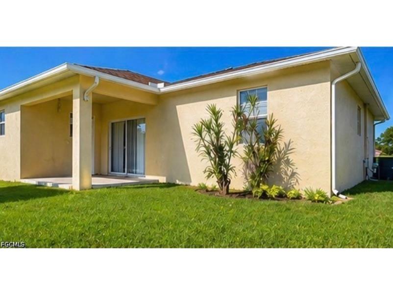2902 Colin Avenue S Lehigh Acres FL 33976 2026019332 image5