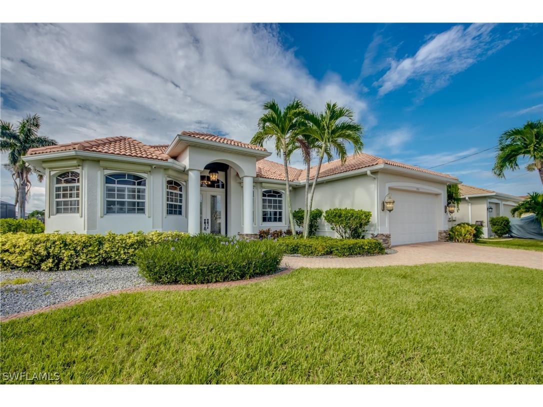 2902 SW 25th Street Cape Coral FL 33914 224063447 image1