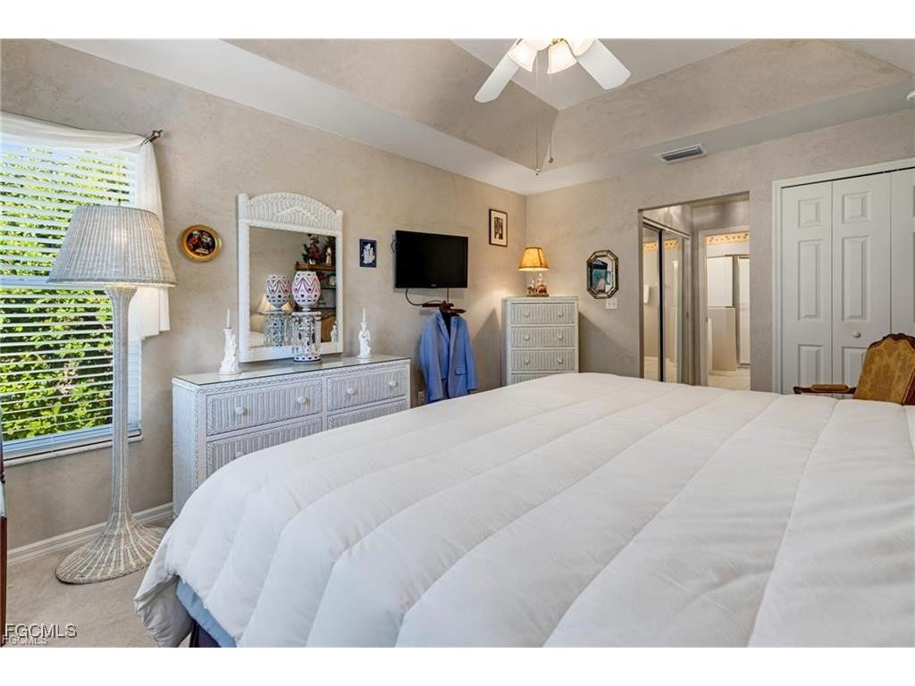 2902 Surfside Boulevard Cape Coral FL 33914 2025018416 image17