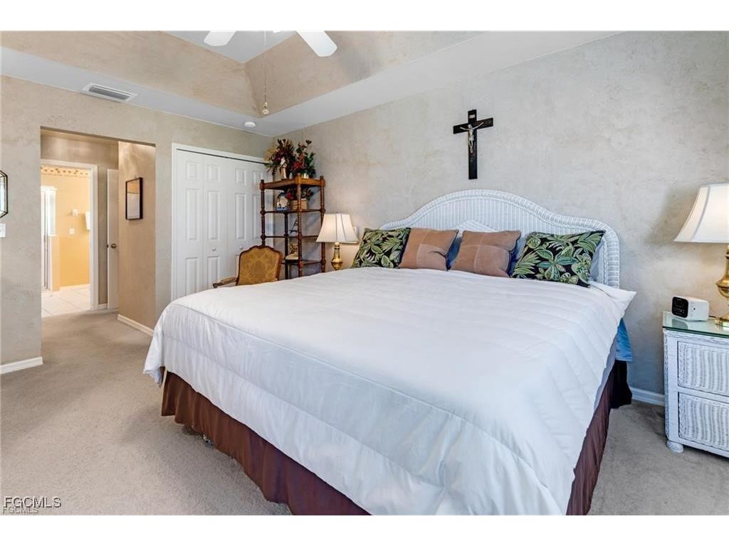 2902 Surfside Boulevard Cape Coral FL 33914 2025018416 image18