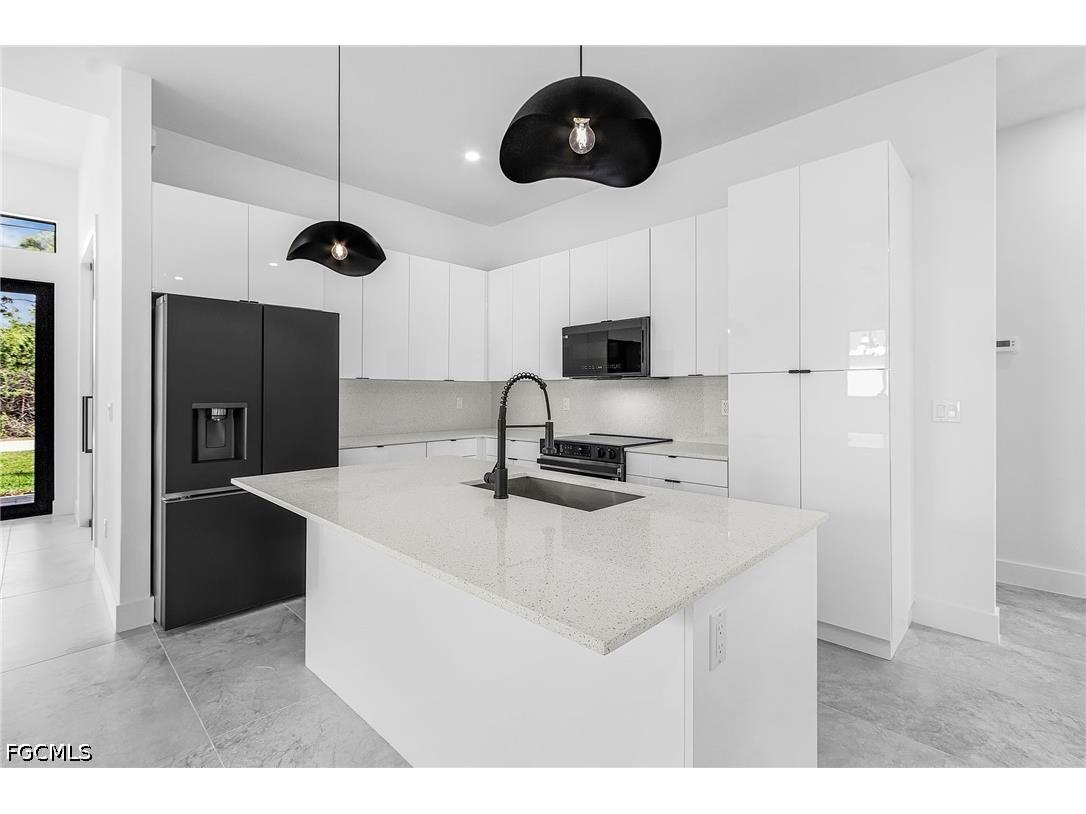 2903 10th Street SW Lehigh Acres FL 33976 2026014655 image3