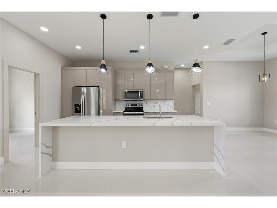 2903 37th Street W Lehigh Acres FL 33971 226005140 image13