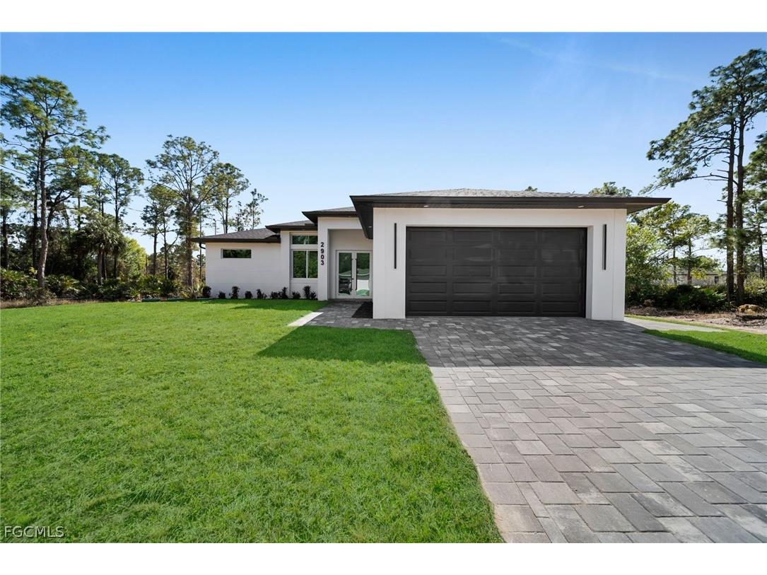 2903 49th Street W Lehigh Acres FL 33971 2026008598 image1