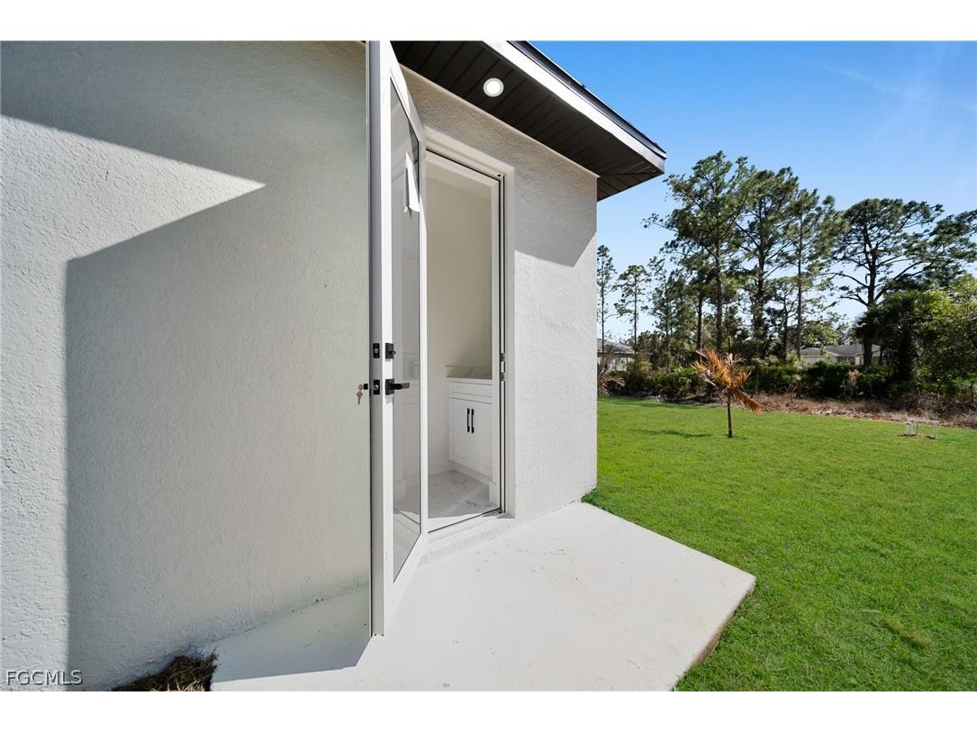 2903 49th Street W Lehigh Acres FL 33971 2026008598 image33