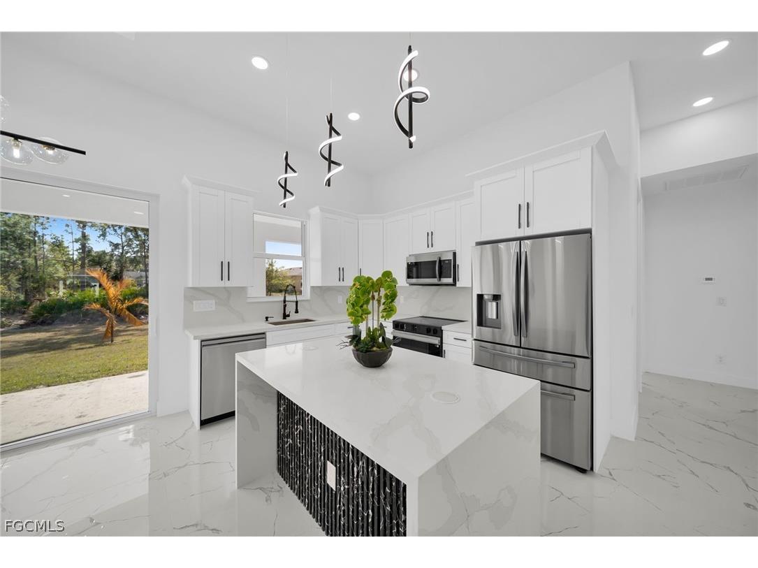 2903 49th Street W Lehigh Acres FL 33971 2026008598 image8