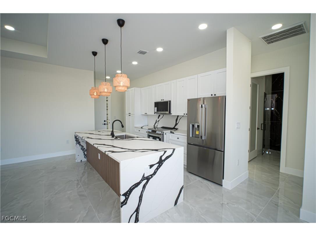 2903 E 17th Street Lehigh Acres FL 33972 2026006265 image11