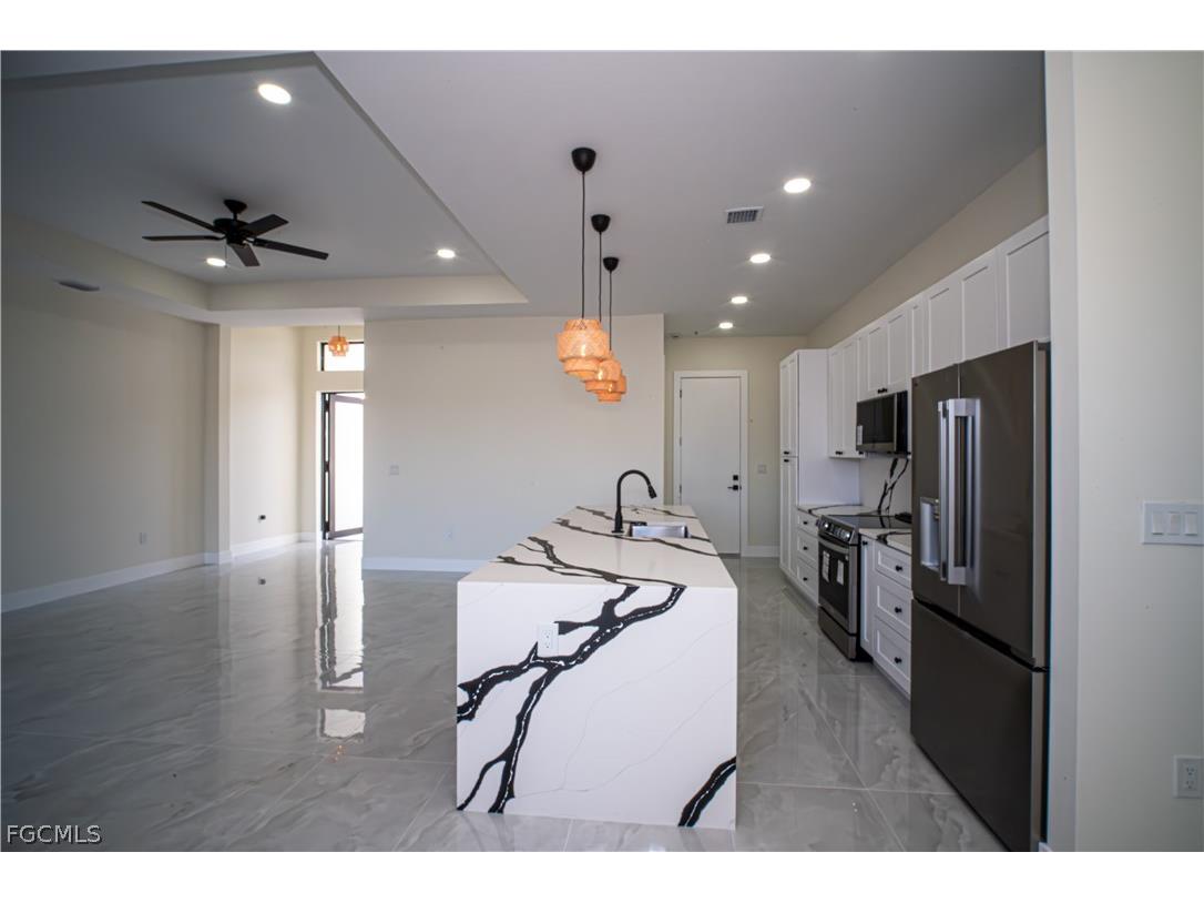 2903 E 17th Street Lehigh Acres FL 33972 2026006265 image7