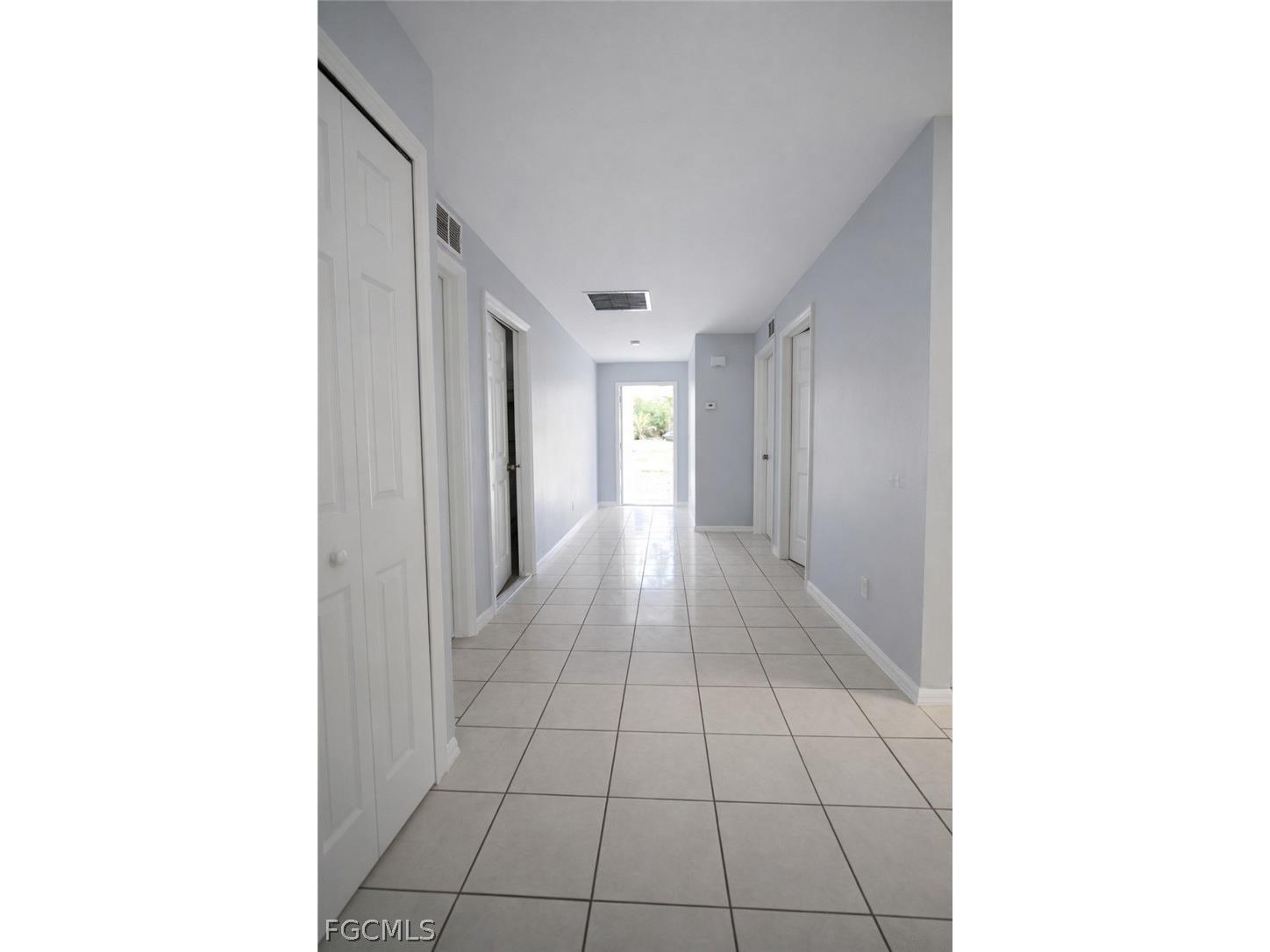 2903 Hightower Avenue S Lehigh Acres FL 33973 2026013429 image4
