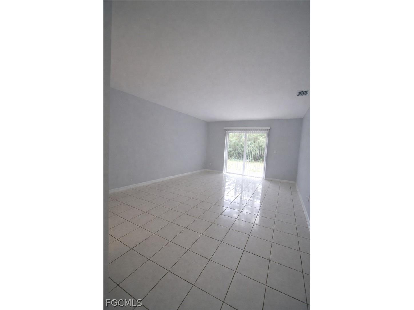 2903 Hightower Avenue S Lehigh Acres FL 33973 2026013429 image5