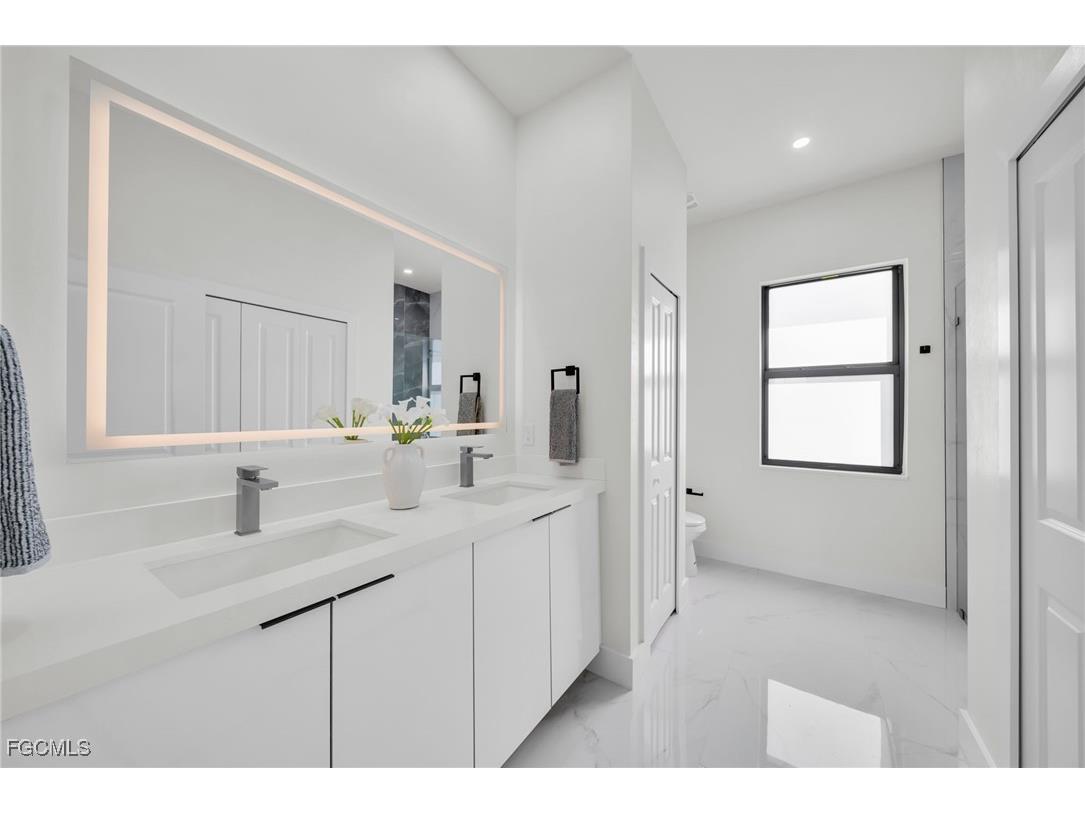 2903 NW 3rd Street Cape Coral FL 33993 2025016226 image23