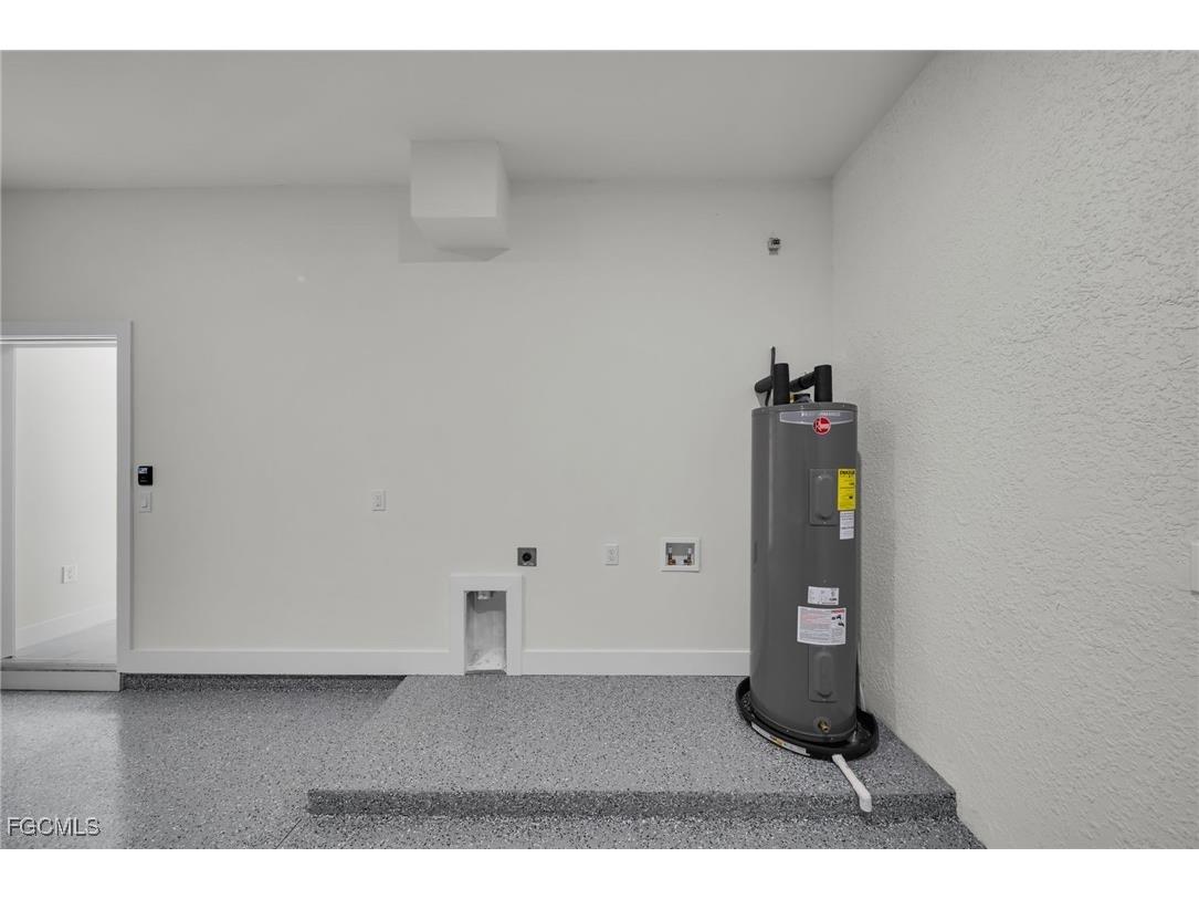 2903 NW 3rd Street Cape Coral FL 33993 2025016226 image35