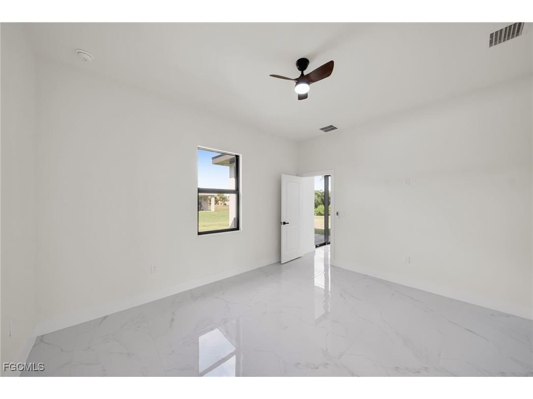 2903 NW 3rd Street Cape Coral FL 33993 2025016226 image39