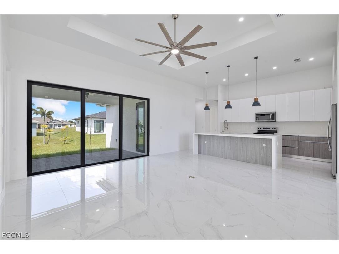 2903 NW 6th Terrace Cape Coral FL 33993 2026008935 image9