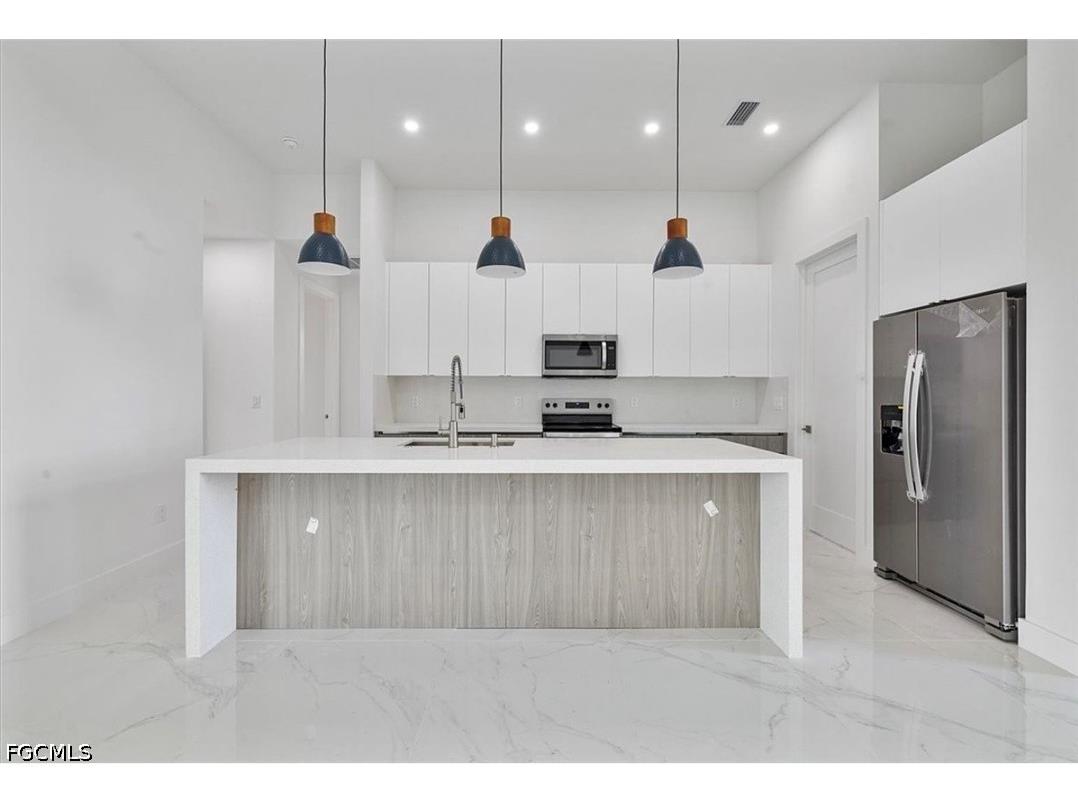 2903 NW 6th Terrace Cape Coral FL 33993 2026025631 image13