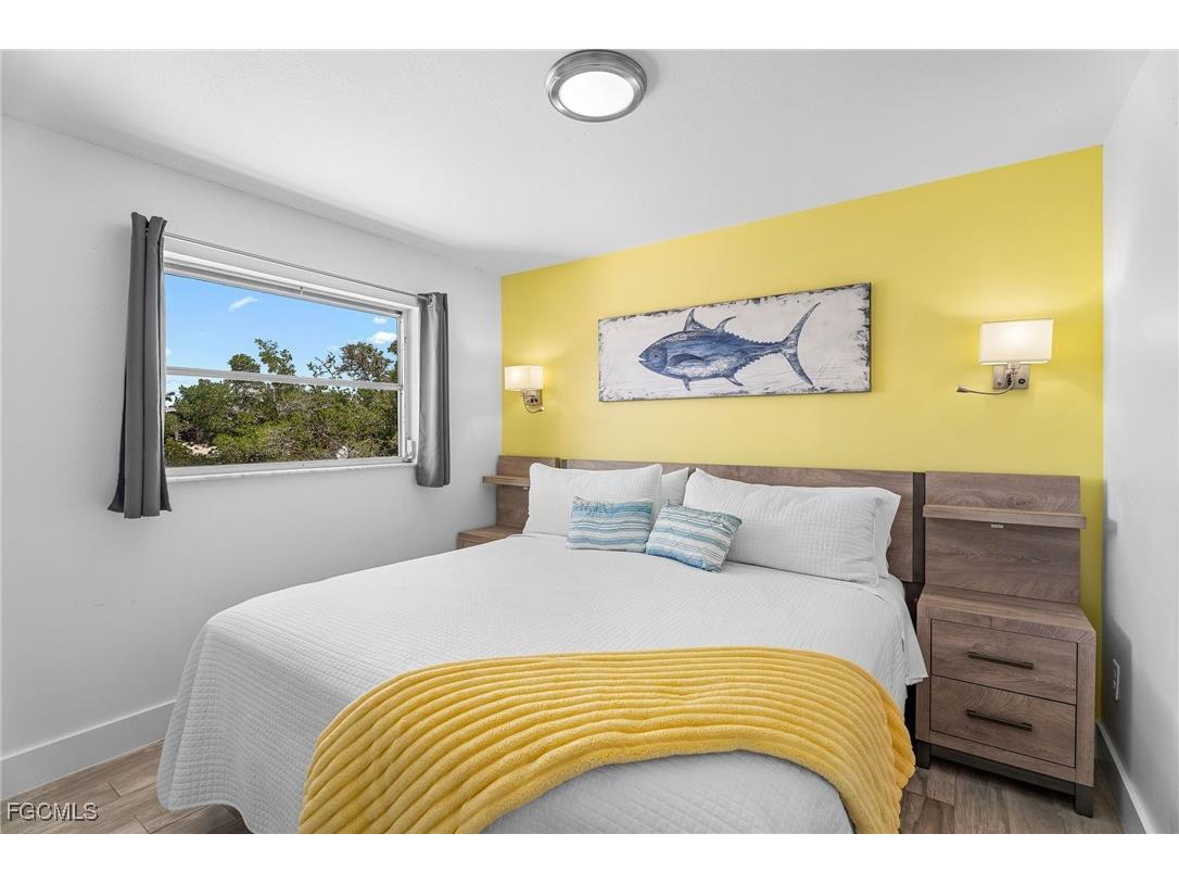 2904-2938 Sanibel Boulevard #1-20 Saint James City FL 33956 2025011075 image33