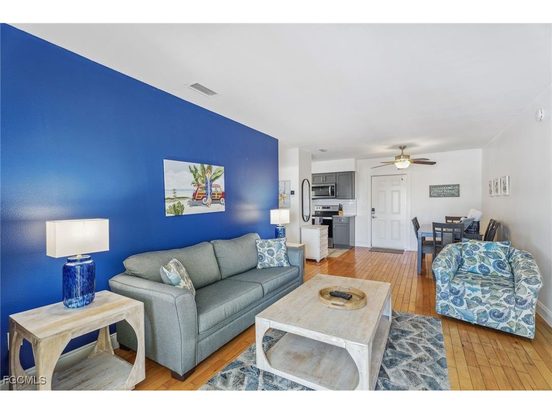 2904-2938 Sanibel Boulevard #1-20 Saint James City FL 33956 2025011075 image40