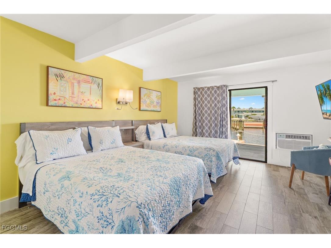 2904-2938 Sanibel Boulevard #1-20 Saint James City FL 33956 2025011075 image44