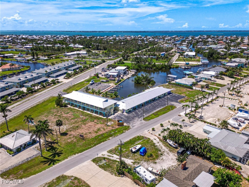 2904-2938 Sanibel Boulevard #1-20 Saint James City FL 33956 2025011075 image47