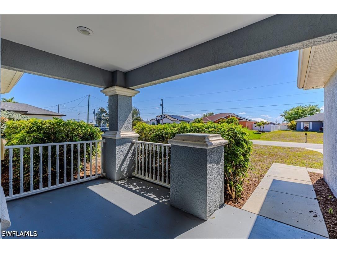 2904 NW 5th Place Cape Coral FL 33993 226013403 image2