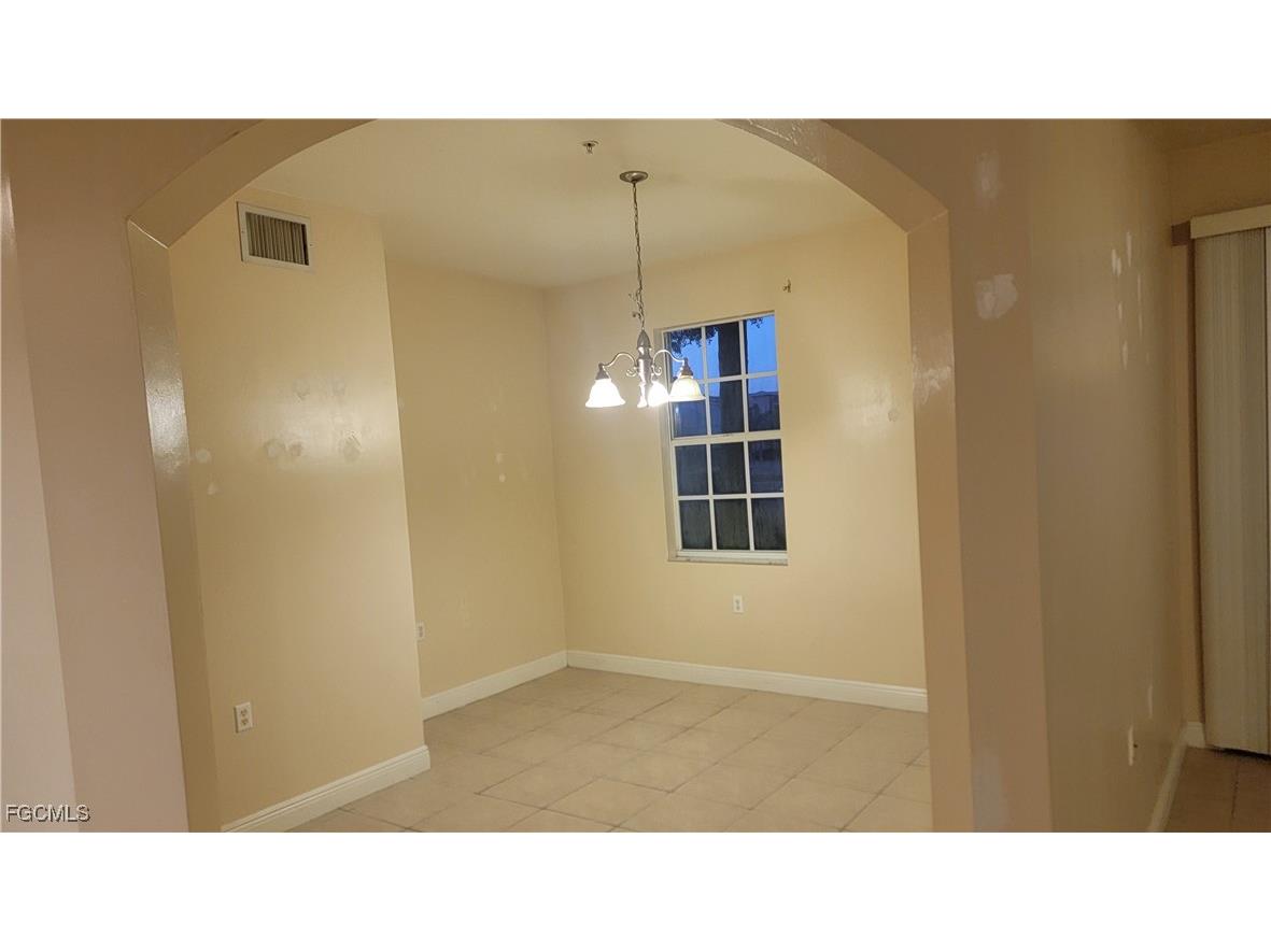 2904 Tuscan Drive #104 Cape Coral FL 33909 2025014621 image5