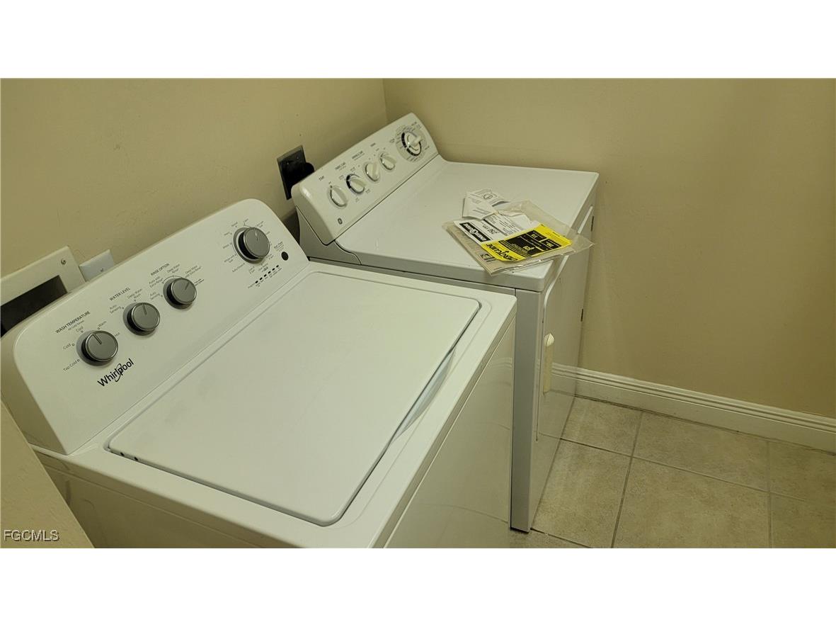 2904 Tuscan Drive #104 Cape Coral FL 33909 2025014621 image6