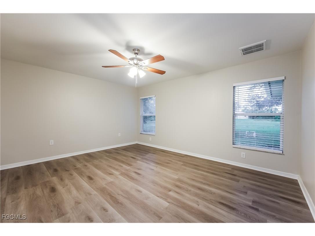 2904 Wanda Avenue S Lehigh Acres FL 33976 2026002725 image10