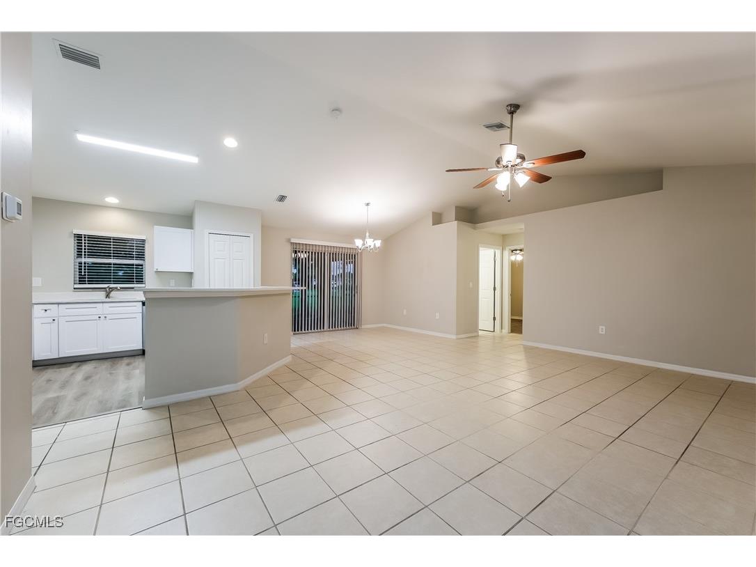 2904 Wanda Avenue S Lehigh Acres FL 33976 2026002725 image15