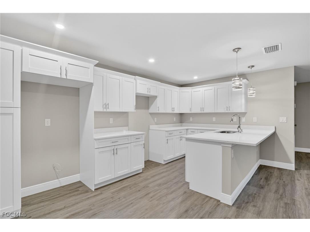 2905 38th Street W Lehigh Acres FL 33971 2025013609 image12