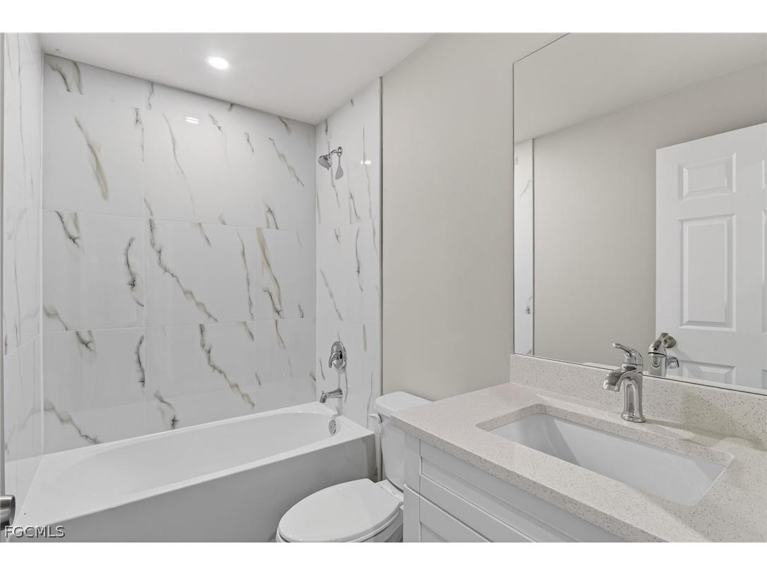 2905 38th Street W Lehigh Acres FL 33971 2025013609 image24