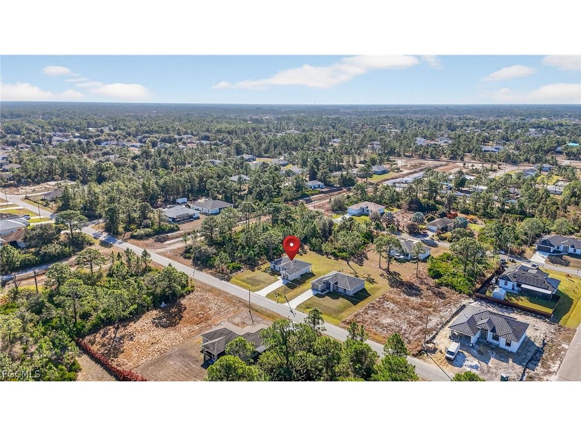 2905 38th Street W Lehigh Acres FL 33971 2025013609 image37