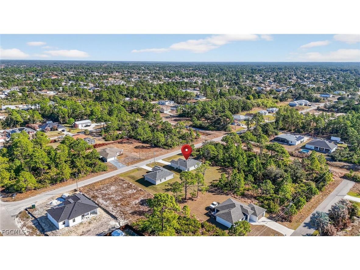 2905 38th Street W Lehigh Acres FL 33971 2025013609 image39