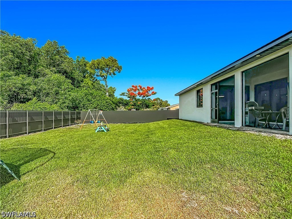 2905 4th Street W Lehigh Acres FL 33971 226021226 image30