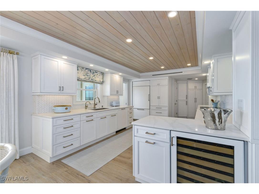 2905 Gulf Shore Boulevard N #703N Naples FL 34103 225082127 image16