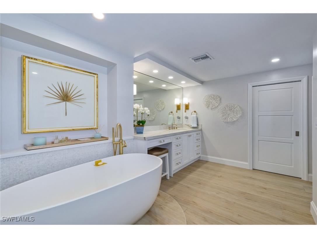 2905 Gulf Shore Boulevard N #703N Naples FL 34103 225082127 image23