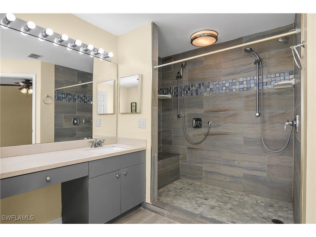 2905 NE 1st Place Cape Coral FL 33909 225073780 image12