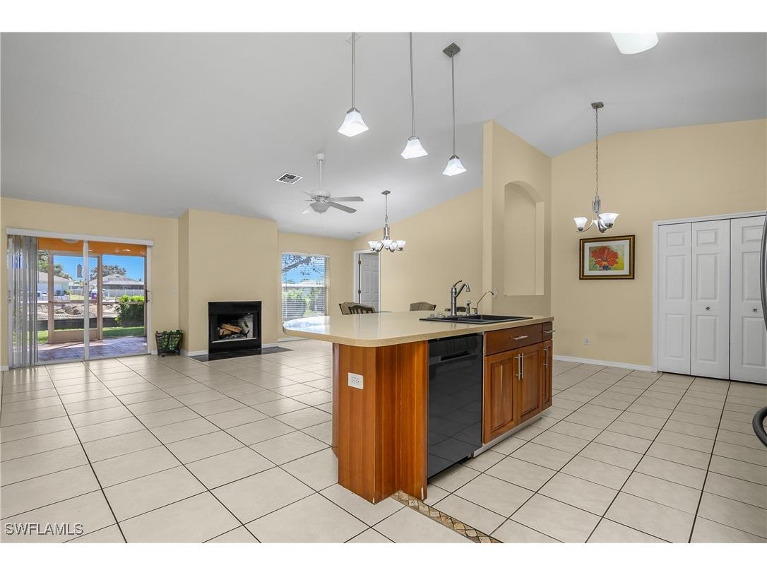 2905 NE 1st Place Cape Coral FL 33909 225073780 image22